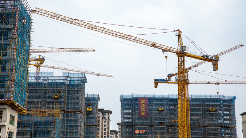 钢结构厂房工期延误的常见原因与施工公司应对策略